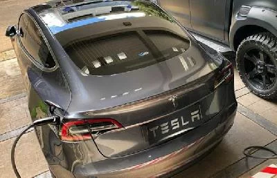 Hitung Biaya Pembuatan Satu Unit Mobil Listrik Tesla, Capai Setengah Miliar