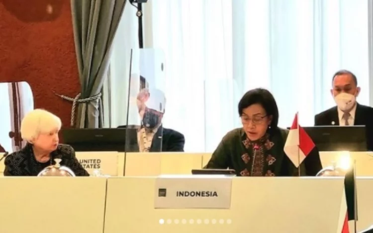 PMI Indonesia Makin Ekspansi, Sri Mulyani Catat 27 Sektor Ini Masih 'Suram'