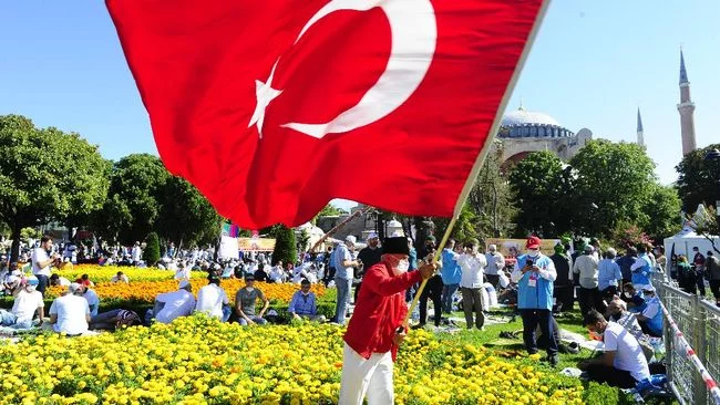Tertinggi dalam 2 Dekade, Inflasi Turki Tembus 48,7%!