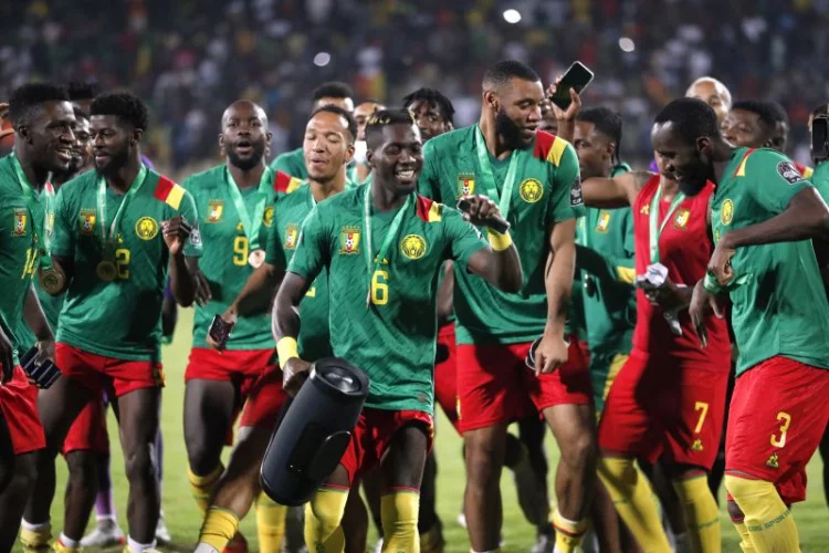 Comeback dramatis hadiahi Kamerun  tempat ketiga Piala Afrika