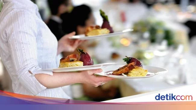 Inmendagri: PPKM Level 3, Makan di Warteg-Resto Dibatasi 1 Jam