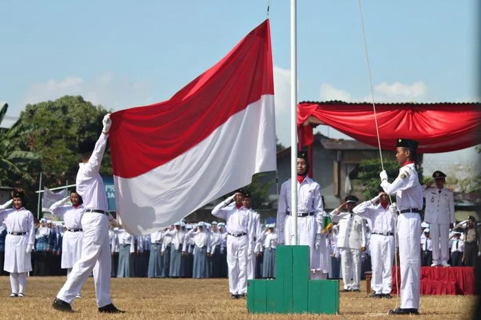 Contoh Soal dan Pembahasan Materi Peristiwa Sumpah Pemuda di Indonesia