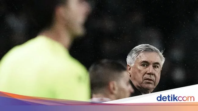 Petinggi Madrid Murka Lihat Ancelotti Main Bertahan Lawan PSG