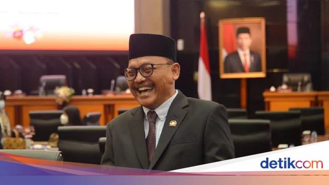 Gerindra Sindir Balik PSI soal Kali Mampang: Anies Manggung di Mana?