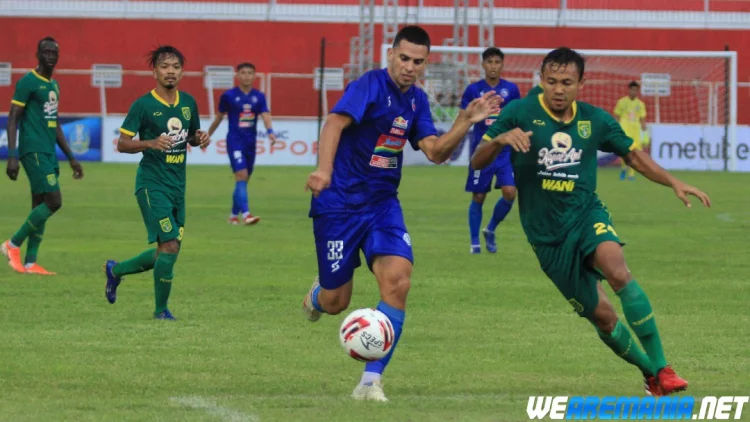 Head to Head Persebaya Surabaya vs Arema FC, Tidak Sebanding