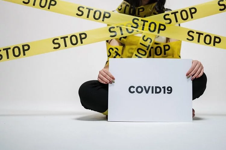 Studi Membuktikan Pasien COVID-19 Alami Masalah Kesehatan Mental Saat Melawan Virus