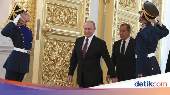 AS-Inggris-Uni Eropa Jatuhkan Sanksi Baru, Bekukan Aset Putin dan Menterinya