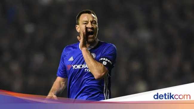 Terry Puji Abramovich, Langsung Dikecam Pejabat Inggris