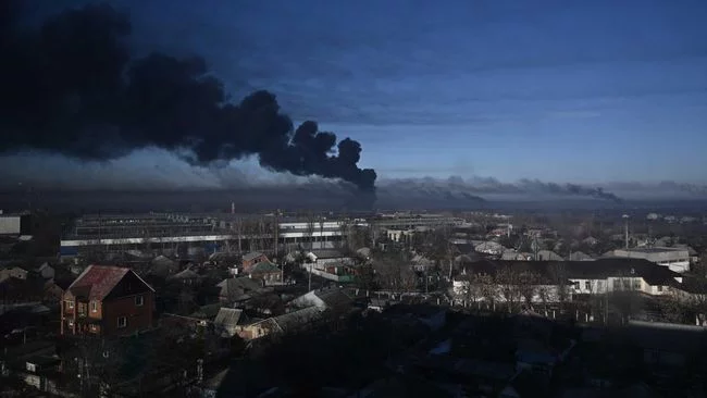 Gempuran Rusia Menggila, PLTN Terbesar Eropa di Ukraina Terbakar