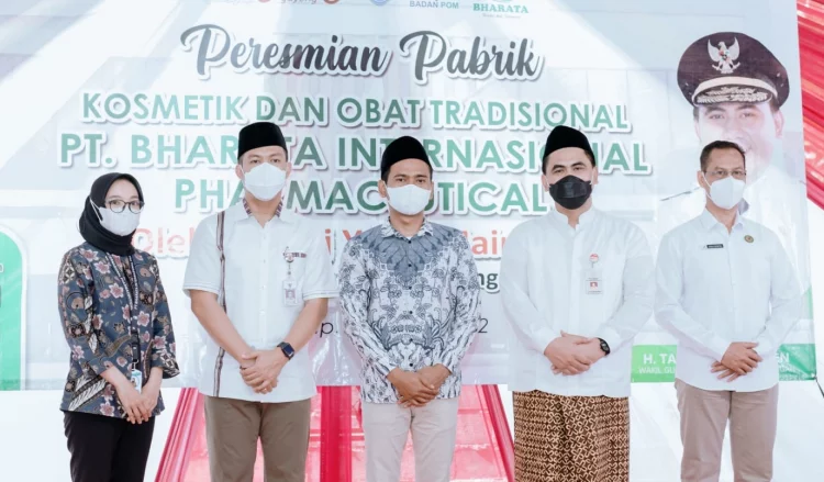 Bharata Internasional Pharmaceutical Meresmikan Pabrik Kosmetik & Obat Tradisional di Cilacap