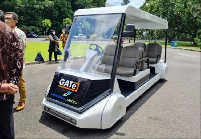 UGM Bikin Mobil Listrik GATe untuk Transportasi di Bandara YIA