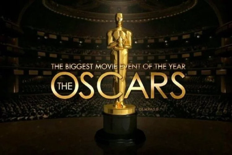 Sinopsis Film Nomine Oscar 2022 The Lost Daughter: Janda Paruh Baya yang Terobsesi oleh Kenangan Masa Lalu - Pikiran-Rakyat.com