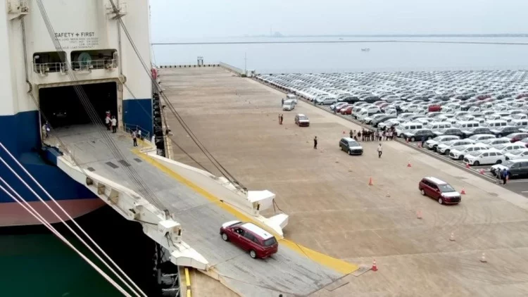 Ekspor Mobil Daihatsu Juga Lewat Pelabuhan Patimban