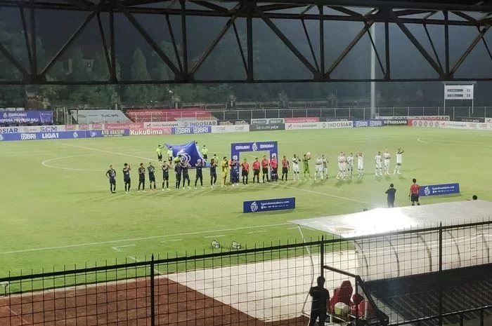 Kata Pelatih Arema FC Usai Kalah Dramatis atas Persib Bandung