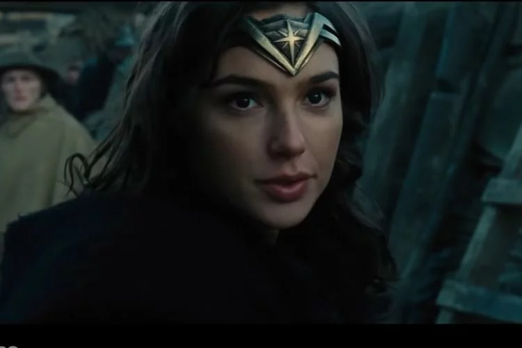 Sinopsis Film Wonder Woman, Aksi Pahlawan Super dalam Menumpas Dewa Ares Tayang Malam In