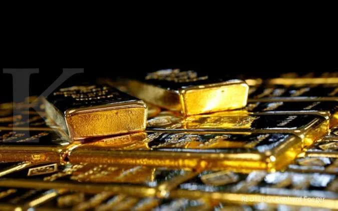 Harga Emas Turun Jelang Akhir Pekan, Begini Prediksi Pergerakan Selanjutnya