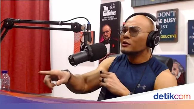 Deddy Corbuzier Bakal Tagih Rp 150 Juta dari Indra Kenz ke Dewa Kipas