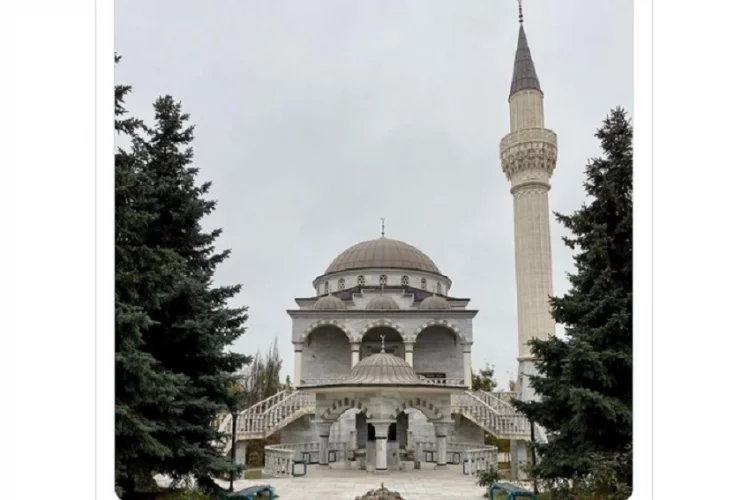 Hoaks! Rusia Mengebom Masjid Sultan Suleiman di Ukraina, Ini Faktanya