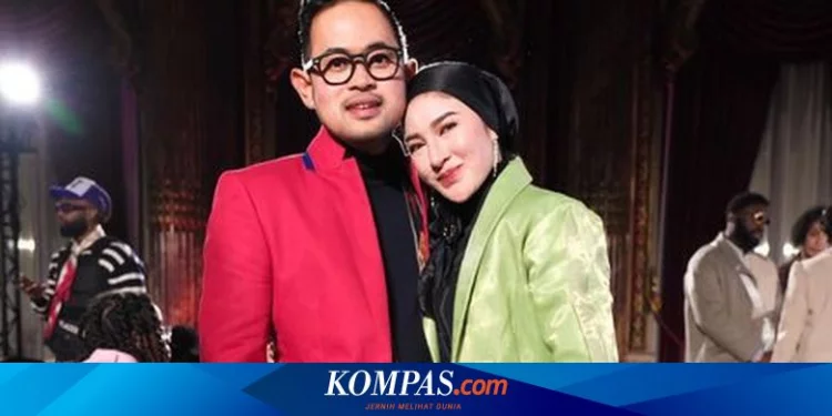 Jadi Perbincangan Berkat Paris Fashion Week, Berikut Sumber Kekayaan Crazy Rich Malang Halaman all