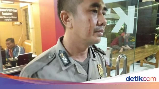 Empat Polisi di Surabaya Diamuk Warga Saat Amankan Maling Motor