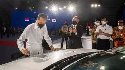 Jokowi Resmikan Pabrik Hyundai, Kapasitas 250 Ribu Unit Mobil Per Tahun