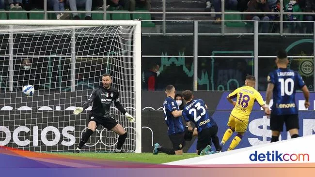 Inter Vs Fiorentina: Si Ular Tertahan 1-1 di Kandang
