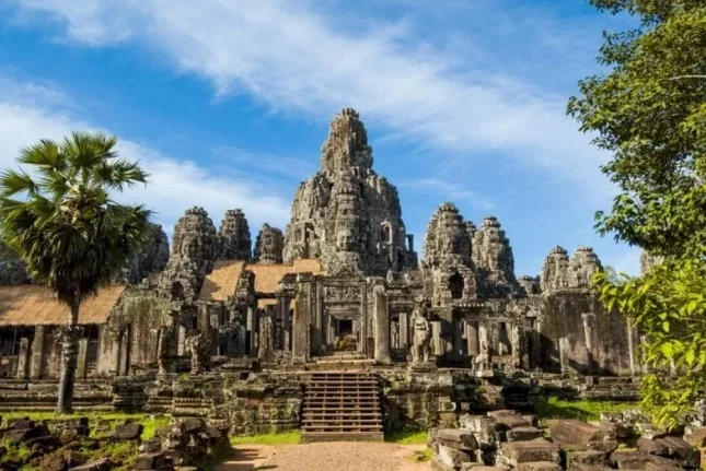 Wisatawan Internasional Bervaksin Lengkap Tak Perlu Tes Covid-19 ke Kamboja