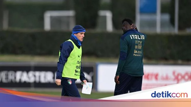Ibunda Mancini: Balotelli Harusnya Dipanggil ke Timnas Italia