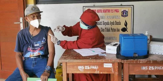 Dampak Vaksinasi Saat Tubuh Sedang Tidak Fit