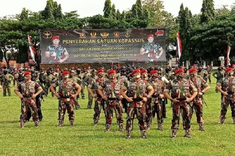 Mayjen TNI Widi Prasetijono, Eks Ajudan Jokowi yang Cuma 53 Hari Jabat Danjen Kopassus
