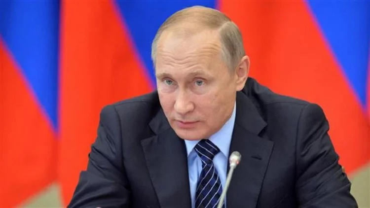 Tanggapi Sanksi Internasional, Putin Larang Rusia Gunakan Software Asing