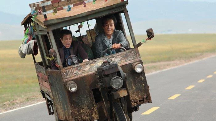 Sinopsis Film Skiptrace, Duet Kocak Jackie Chan dan Johnny Knoxville di Bioskop Trans TV Malam Ini