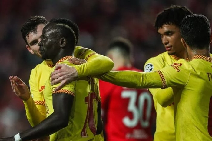 Hasil Liga Champions - Alisson Becker Nekat, Liverpool Sikat Benfica dengan Mantap