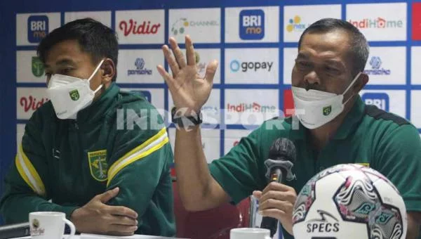 Liga 1: Samsul Arif Pamit dari Persebaya Surabaya, Netizen Kaget Bukan Main