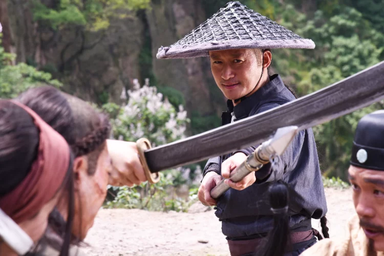 Sinopsis CALL OF HEROES Tayang di Big Movies Platinum GTV: Penduduk Desa vs Panglima Perang dan Pasukannya
