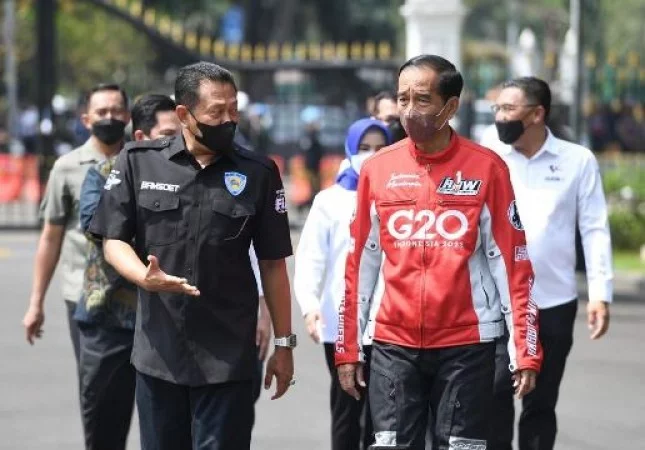 Ketum IMI Nobatkan Presiden Jokowi Bapak Otomotif Nasional