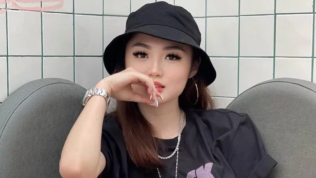 Vanessa Khong Diduga Terima Uang-Aset hingga Rp8,9 M dari Indra Kenz
