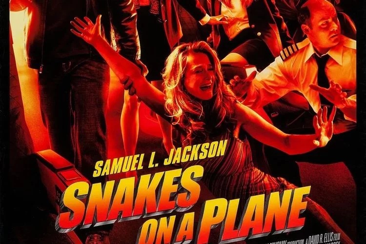 Sinopsis Film Snakes on a Plane, Demi Bunuh Jaksa, Mafia Ini Selundupkan Ular Berbisa di Pesawat