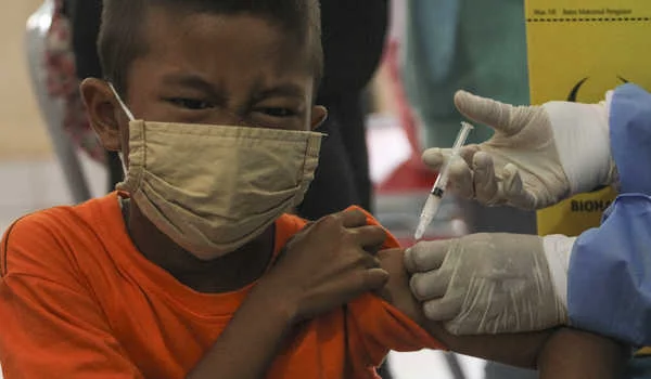 Kemenkes: 1,7 Juta Anak Belum Dapat Imunisasi Dasar Lengkap Selama Pandemi