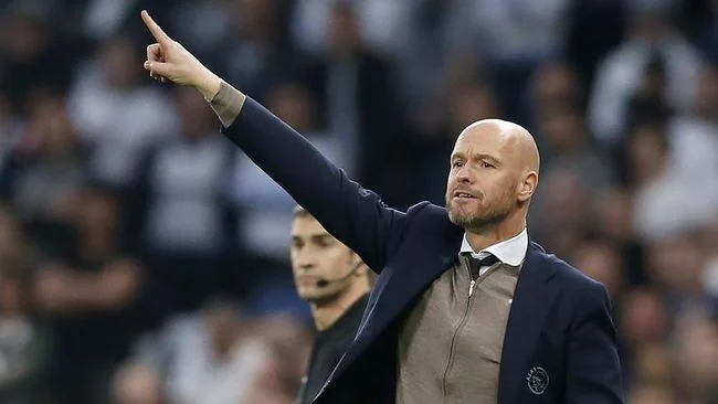 Man Utd Cuci Gudang Dilatih Erik Ten Hag, Ronaldo Dibuang?