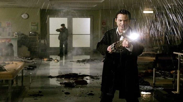 Sinopsis Film Constantine, Aksi Keanu Reeves Melawan Putra Lucifer untuk Selamatkan Angela