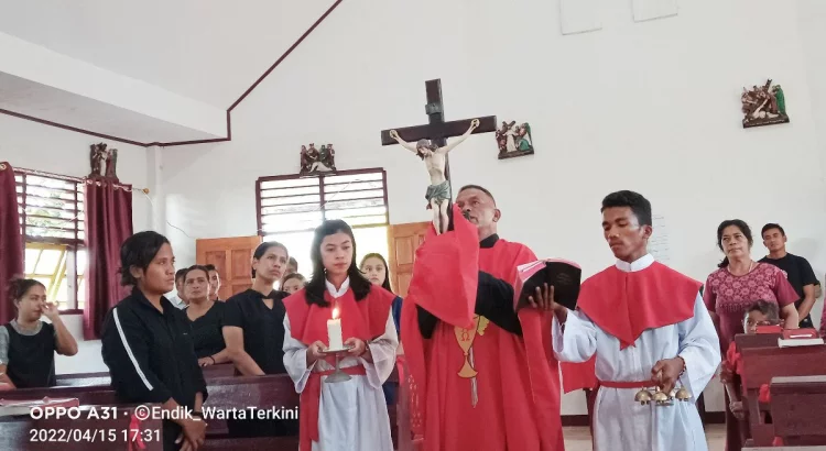 Mengenal Peristiwa Iman pada Perayaan Jumat Agung di Gereja Katolik Morotai