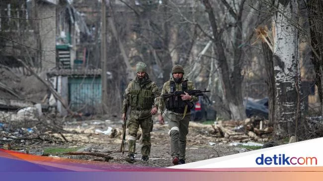 Masih Perang, Tengok Aktivitas Pasukan Pro-Rusia di Mariupol Ukraina