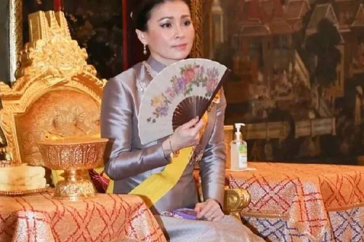 Ratu Thailand Ini Disebut Bisa Bantu Pengungkapan Kasus Kematian Tangmo Nida, Benarkah?