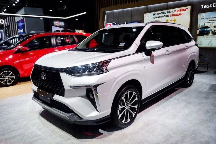Bisnis Otomotif Membaik pada Maret 2022, Toyota dan Daihatsu Kuasai Pasar Nasional
