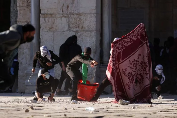 Serangan Israel di Masjid Al-Aqsa Palestina Langgar Hukum Internasional - Pikiran-Rakyat.com