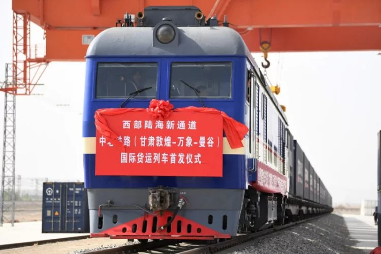 Gansu di China luncurkan kereta kargo internasional pertama