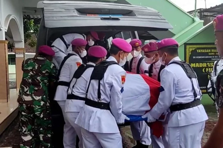 Mengenang Dwi Miftahul Ahyar, Prajurit Marinir TNI AL yang Dikenal Suka Bersedekah