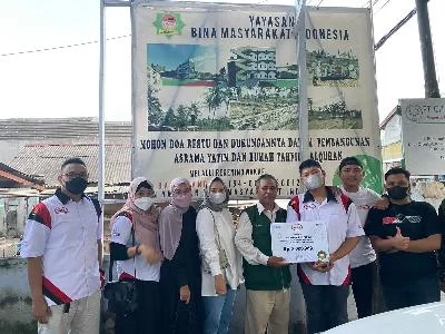 Komunitas Yaris TYCI Beri Donasi Anak Yatim Piatu Menjelang Lebaran 2022