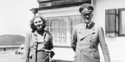Peristiwa 29 April: Hitler Menikah dengan Braun di Tengah Invasi Musuh
